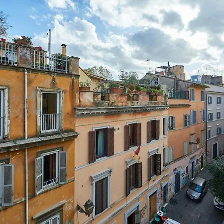 Апартаменты Dreams Homes In Trastevere *